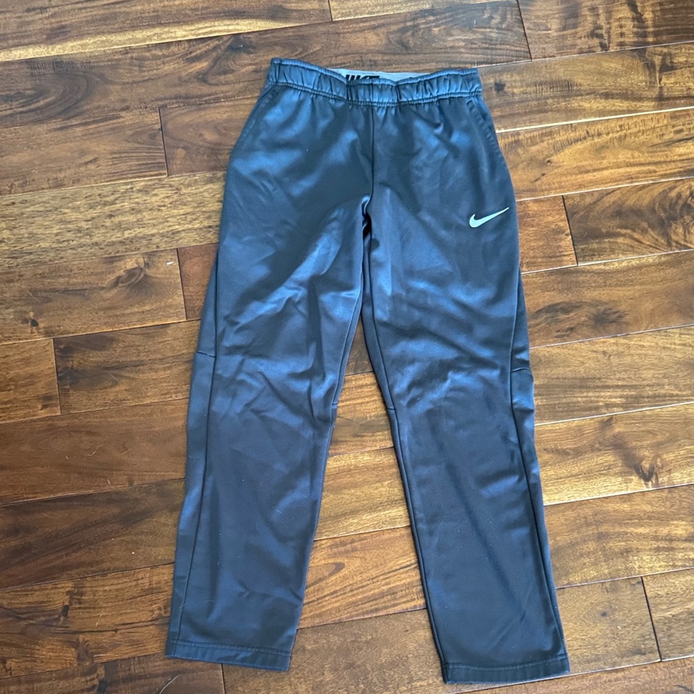 Nike Gray Sweatpants Women’s Size Small